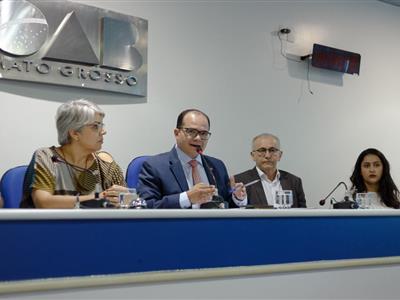 Foto da Notícia: OAB-MT se une à voz das ruas na luta pela Educação